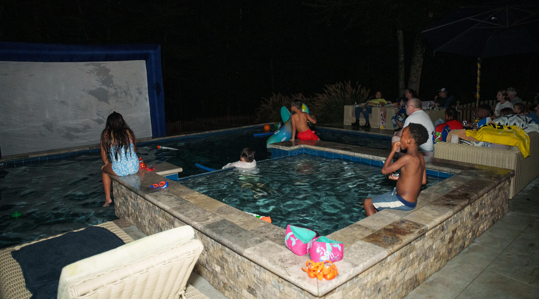 Dan-Dan and Friends: Dive-In Movie