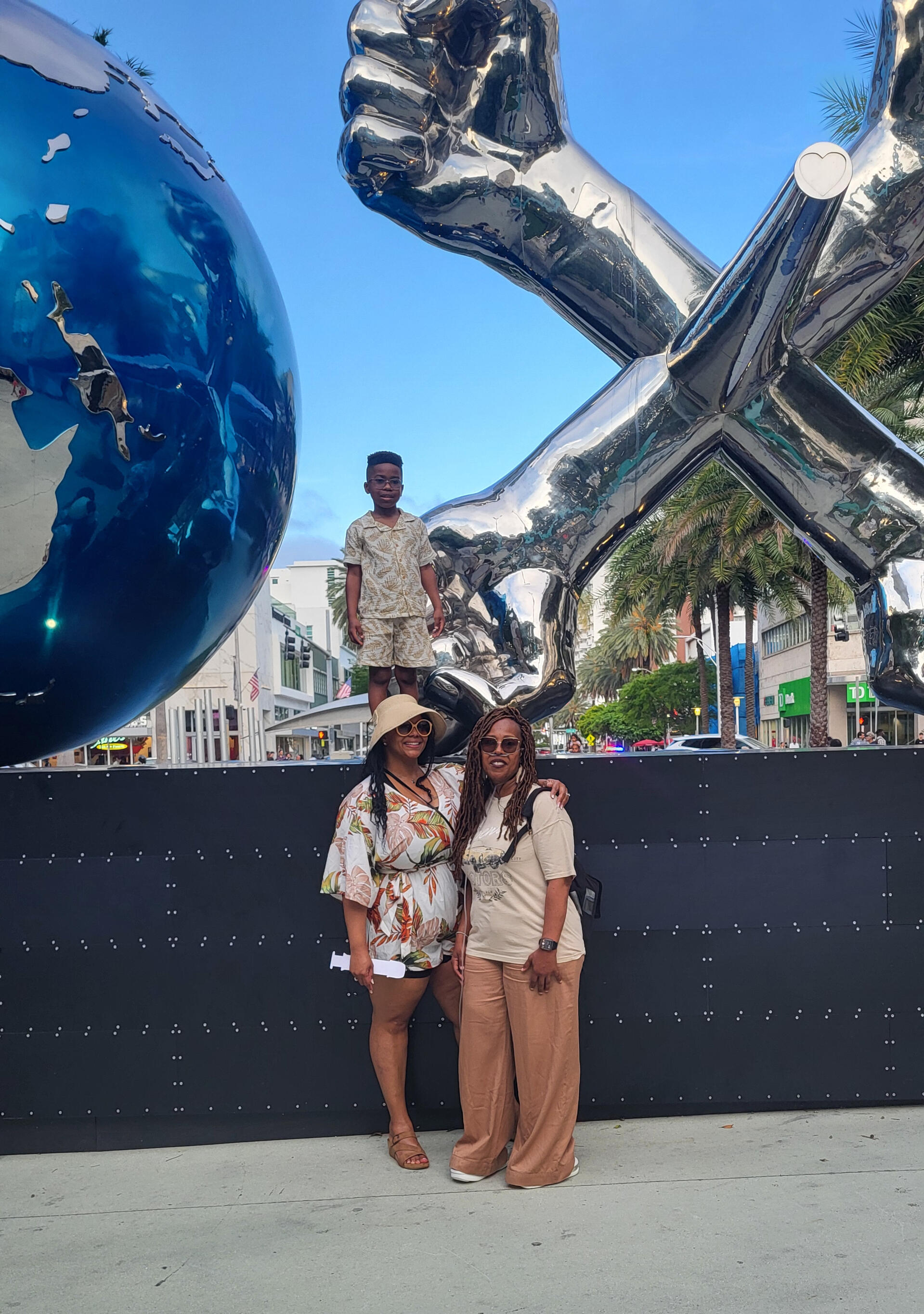 Nikk, Dan-Dan and G-Ma on Lincoln Road in South Beach Miami Nikk, Dan-Dan and G-Ma on Lincoln Road in South Beach Miami